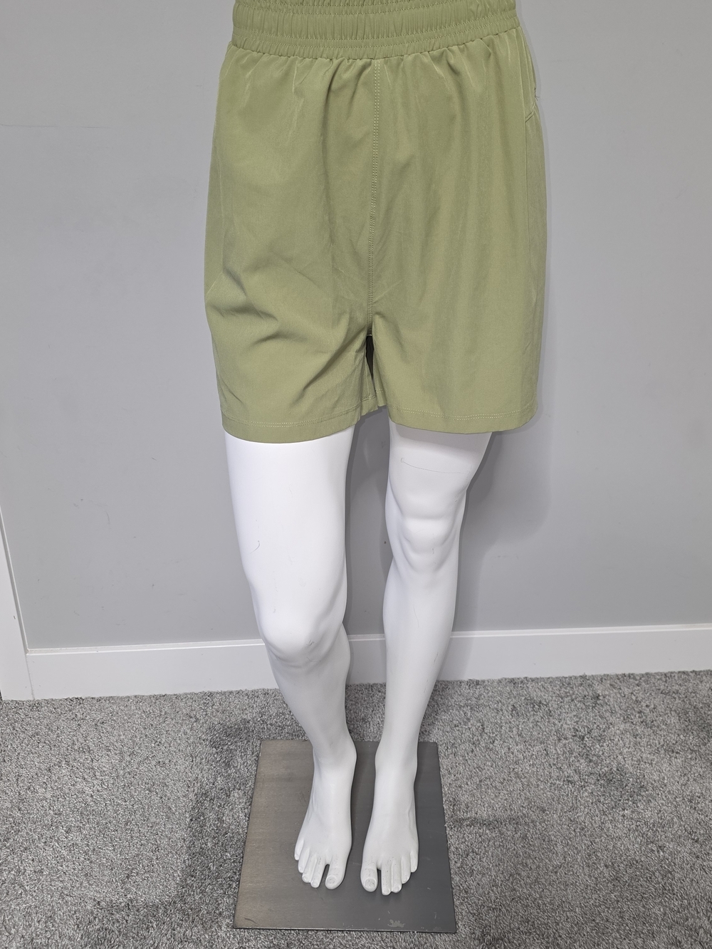 LIV Outdoors Women’s Olive Athletic Hiking Shorts Elastic Waist Plus Size 2X